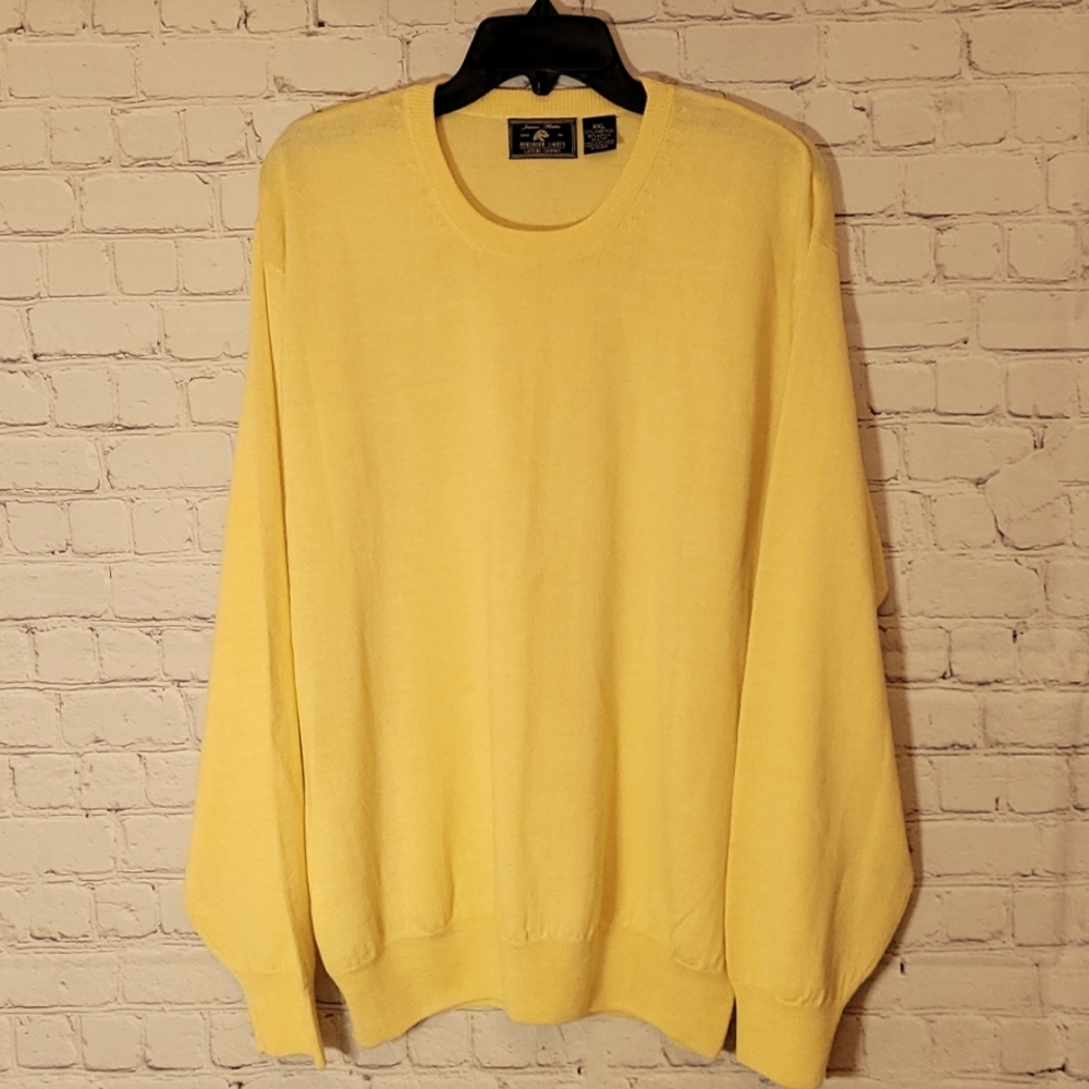 Men's Pale Yellow Size XXL Lambs  wool V Neck Sweater Alaskan Clothing Company